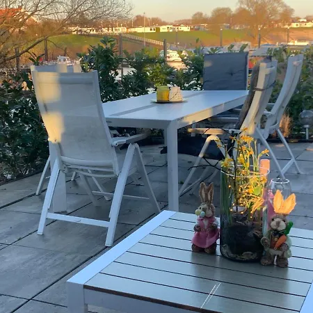 Luxus Hafenblick Vakantiehuis Lathum