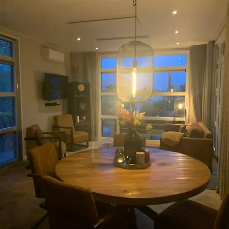 Luxus Hafenblick Lathum