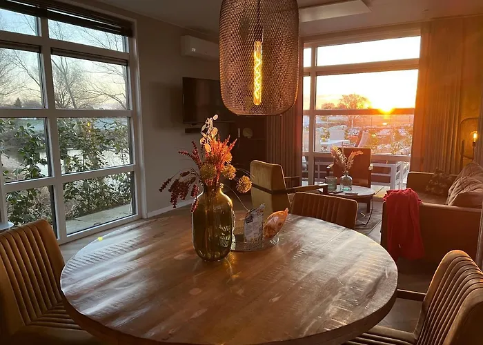 Luxus Hafenblick * Lathum